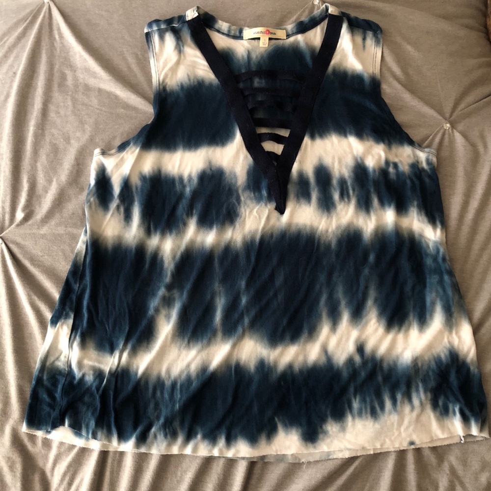 Blue and White tidy tank top. Size L